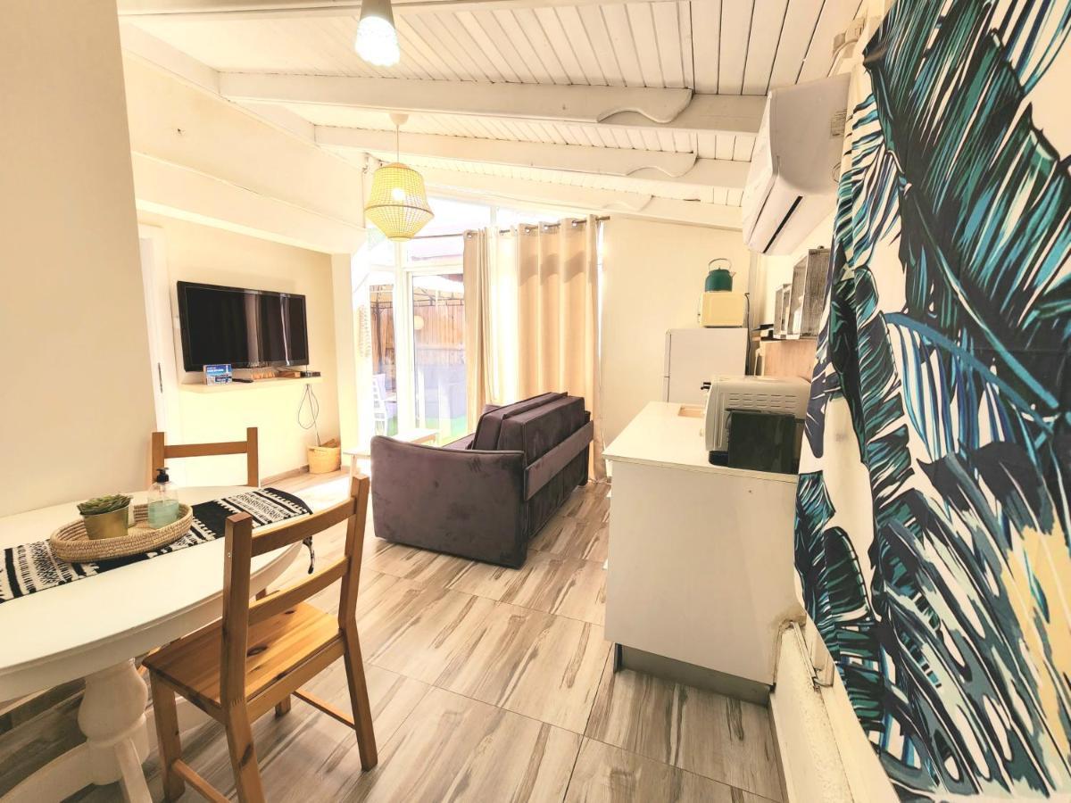 Sunshine Suite Boutique Only 5 Min Walk To The Beach - By Seaelo Ejlat Zewnętrze zdjęcie