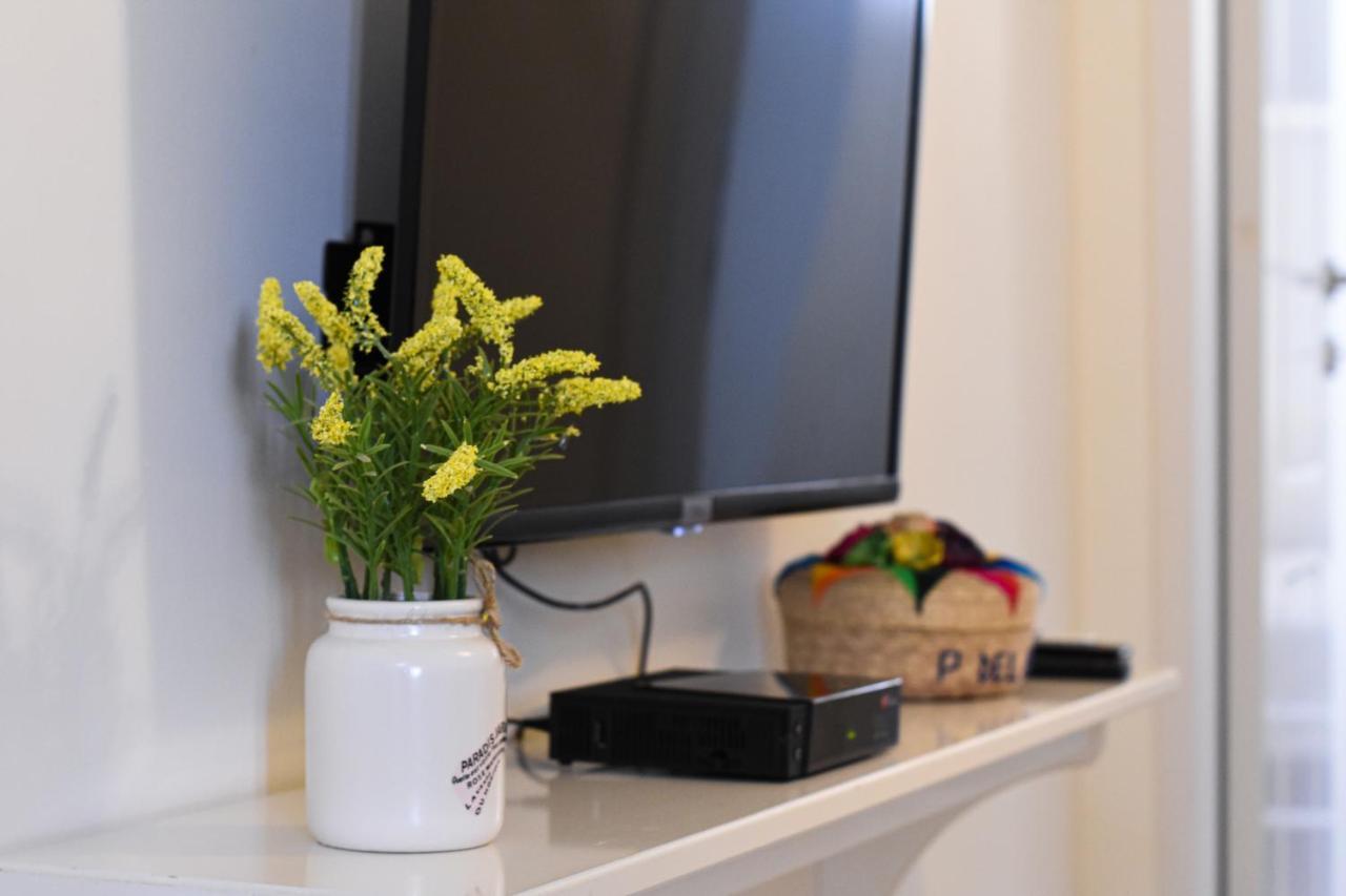 Sunshine Suite Boutique Only 5 Min Walk To The Beach - By Seaelo Ejlat Zewnętrze zdjęcie
