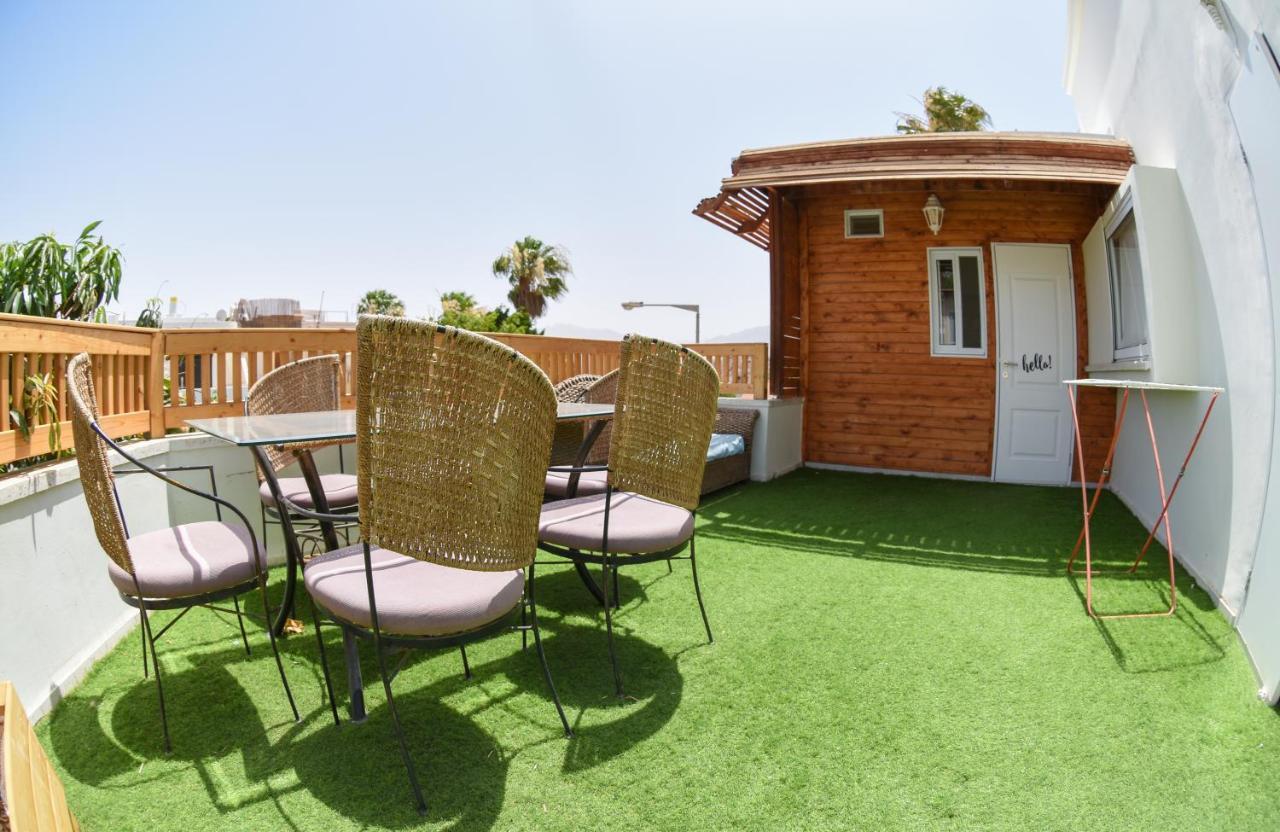 Sunshine Suite Boutique Only 5 Min Walk To The Beach - By Seaelo Ejlat Zewnętrze zdjęcie