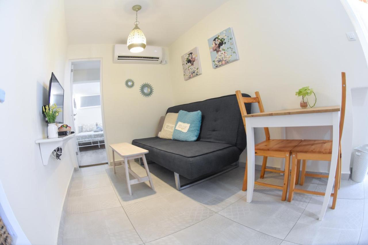 Sunshine Suite Boutique Only 5 Min Walk To The Beach - By Seaelo Ejlat Zewnętrze zdjęcie